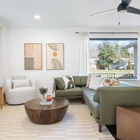 Pet Friendly Atx Escape With Game Room And Free Parking Остін Екстер'єр фото